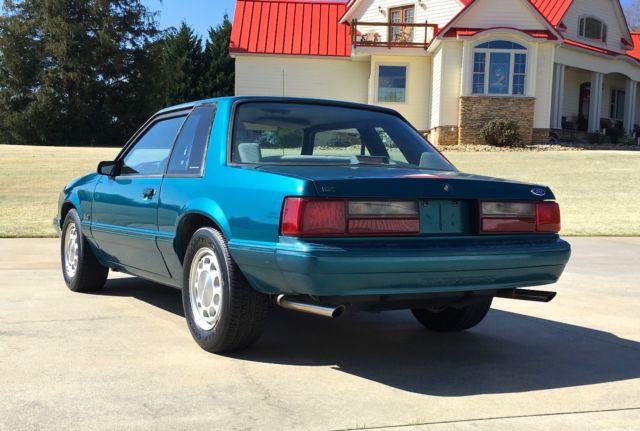 1993 Ford Mustang 93 5.0 5-speed SSP Police Coupe in Reef Blue - photo 7