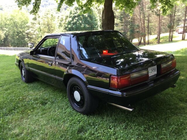 1993 Ford Mustang - photo 7