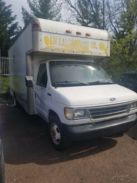 1993 Ford E-Series Van Standard - photo 2