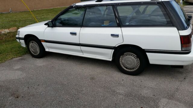 1993 Subaru Legacy L - photo 2