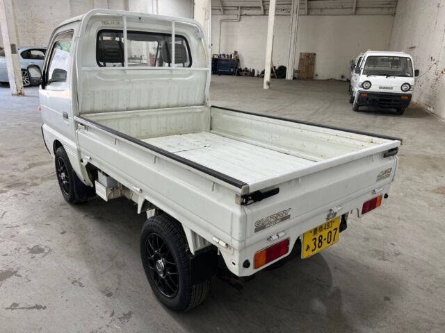 1993 Suzuki Carry 4x4 with Axle an Diff Locks plus AC and US Title - photo 3