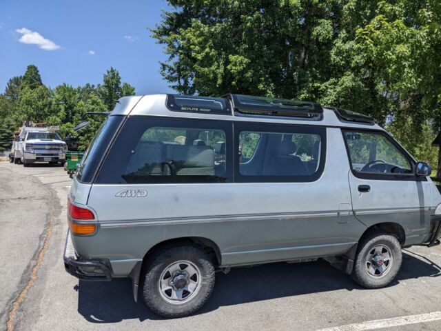 1993 Toyota TownAce - photo 2