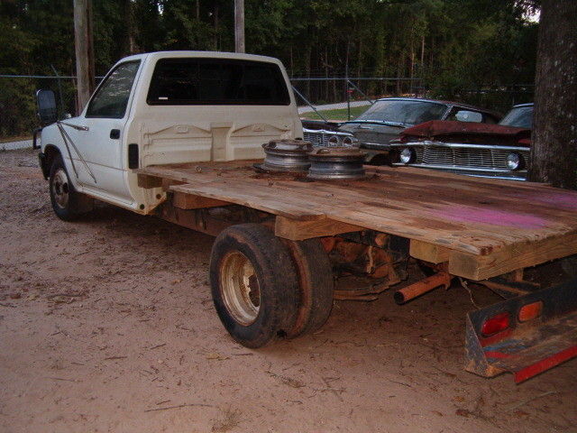 1993 Toyota 1 ton Dually Cab & Chassis 1 Ton - photo 4