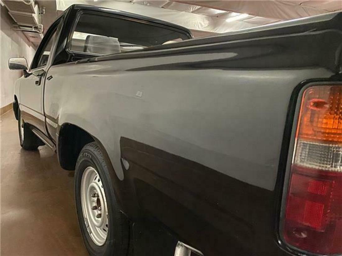 1993 Toyota 2WD Pickups 100k mi - photo 10