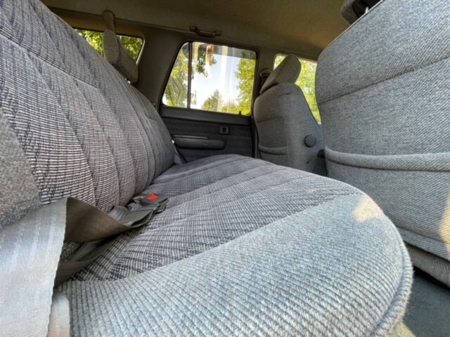 1993 Toyota 4Runner VN39 SR5 - photo 5