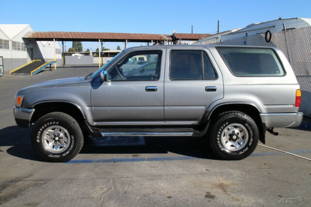 1993 Toyota 4Runner SR5 V6 - photo 2