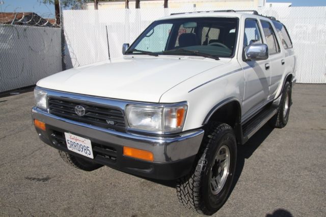 1993 Toyota 4Runner SR5 4x4 Automatic 6 Cylinder NO RESERVE 1993 Toyota 4Runner SR5 Sport Utility 4-Door