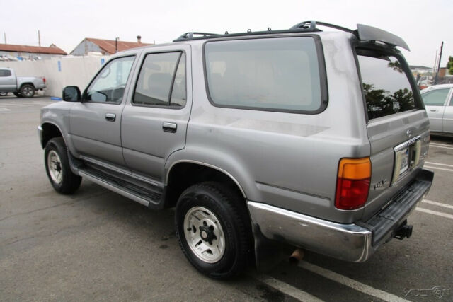 1993 Toyota 4Runner SR5 - photo 3