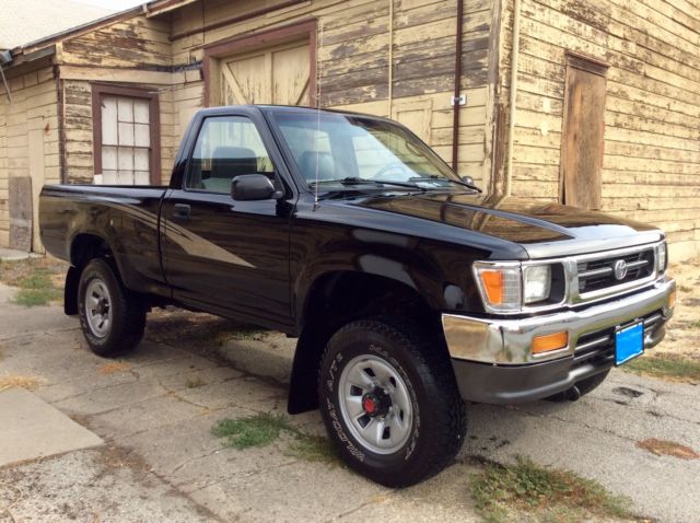 1993 Toyota 4x4 DLX - photo 7