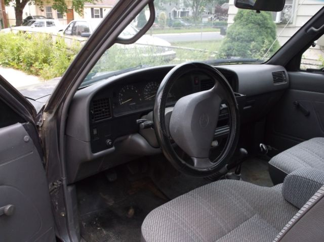 1993 Toyota 4X4 PICKUP - photo 3