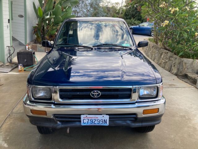 1993 Toyota Hilux - photo 2