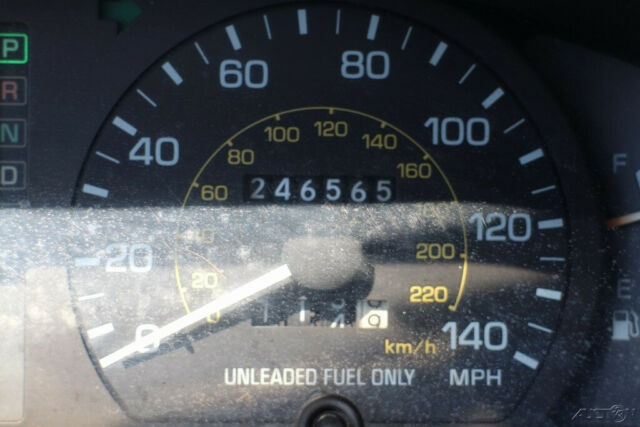 1993 Toyota Camry LE - photo 12