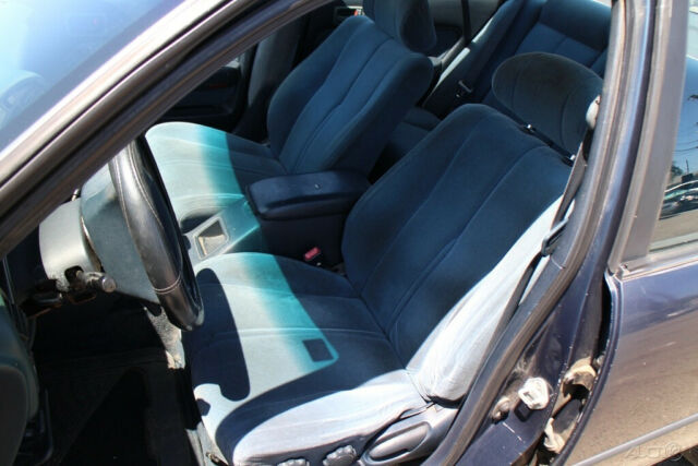 1993 Toyota Camry LE V6 - photo 10