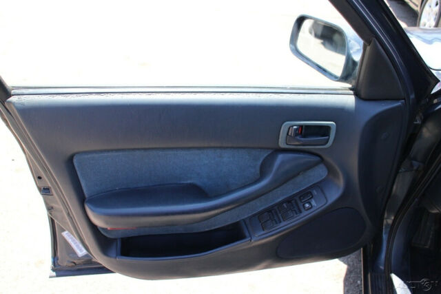 1993 Toyota Camry LE V6 - photo 9