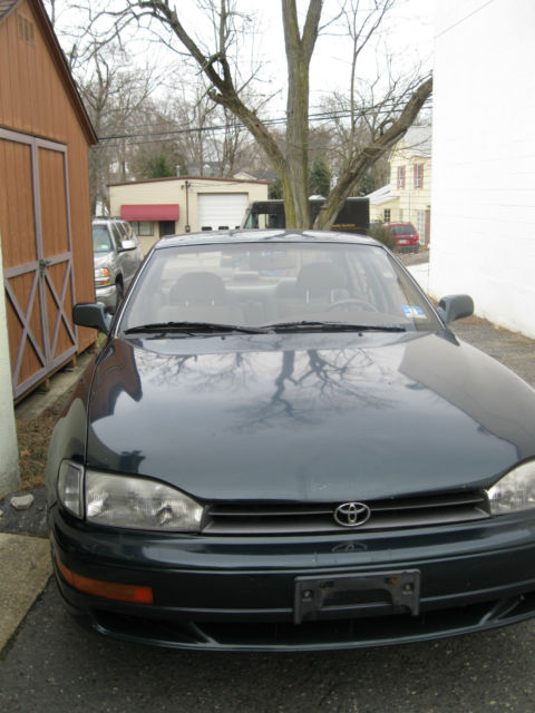 1993 Toyota Camry Base Sedan 4-Door - photo 4