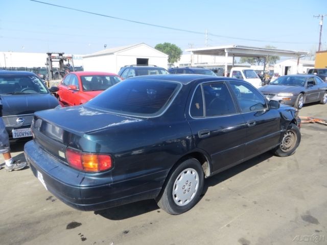 1993 Toyota Camry Deluxe - photo 5