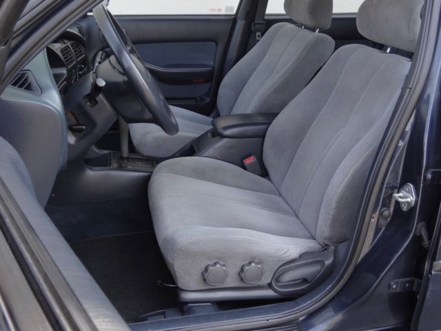 1993 Toyota Camry LE - photo 11