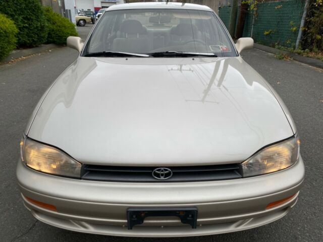 1993 Toyota Camry LE - photo 7