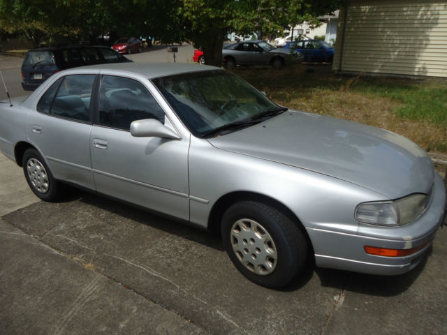 1993 Toyota Camry LE 4 Door Sed