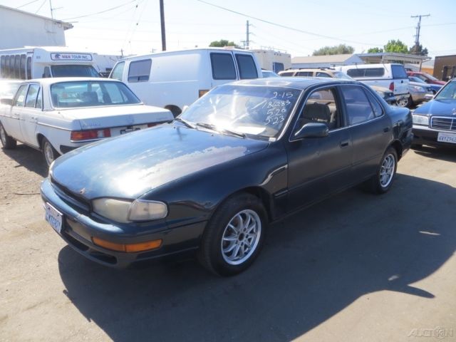 1993 Toyota Camry LE - photo 3