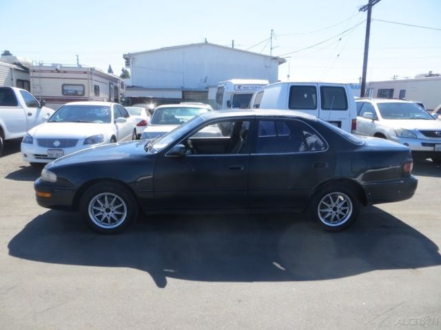1993 Toyota Camry LE - photo 6