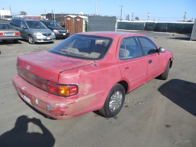 1993 Toyota Camry LE - photo 4