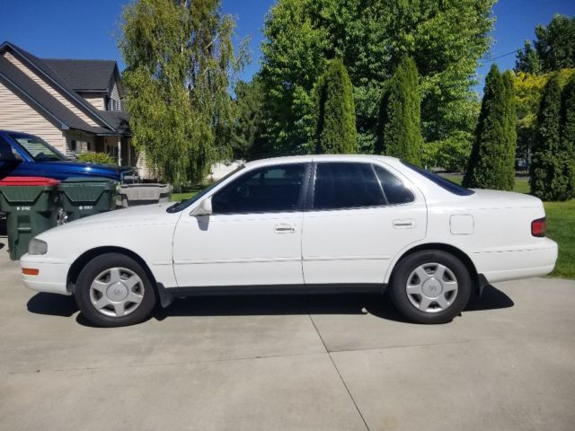 1993 Toyota Camry Le - photo 3