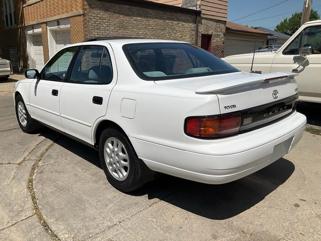 1993 TOYOTA Camry SE - photo 4