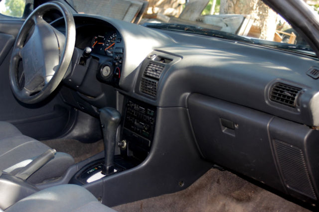 1993 Toyota Celica ST - photo 2