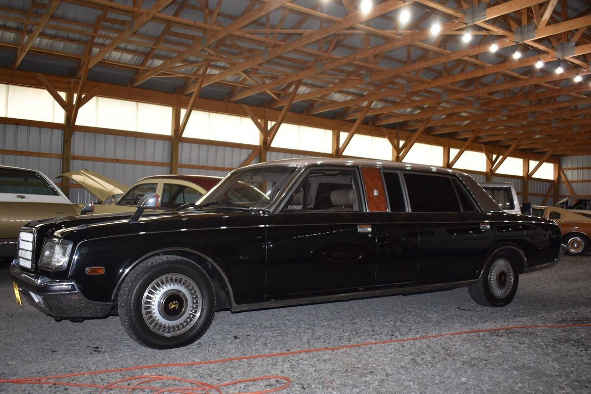 1993 Toyota Century - photo 2