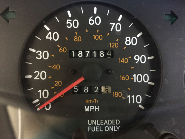 1993 Toyota Corolla Base Sedan 4-Door - photo 5