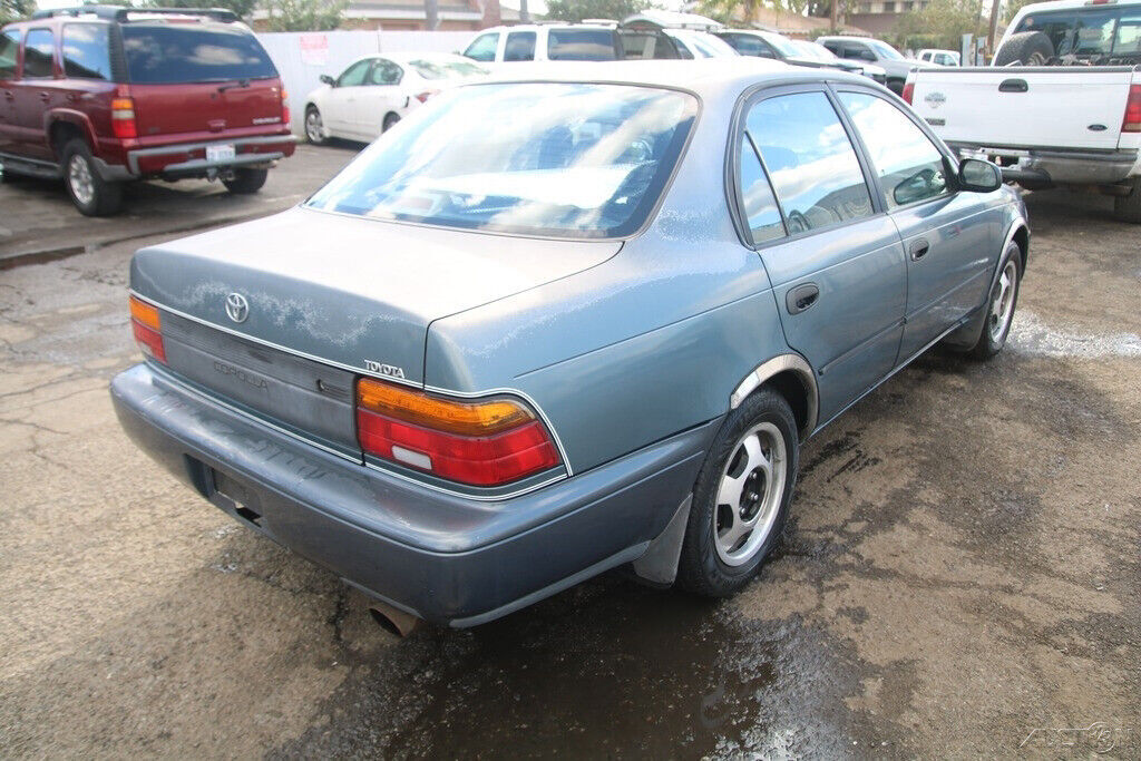1993 Toyota Corolla DX - photo 6