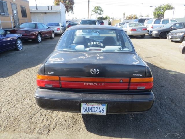 1993 Toyota Corolla LE - photo 3