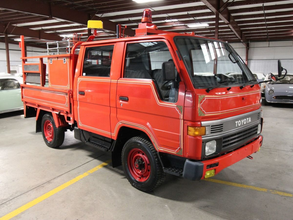 1993 Toyota HiAce - photo 2