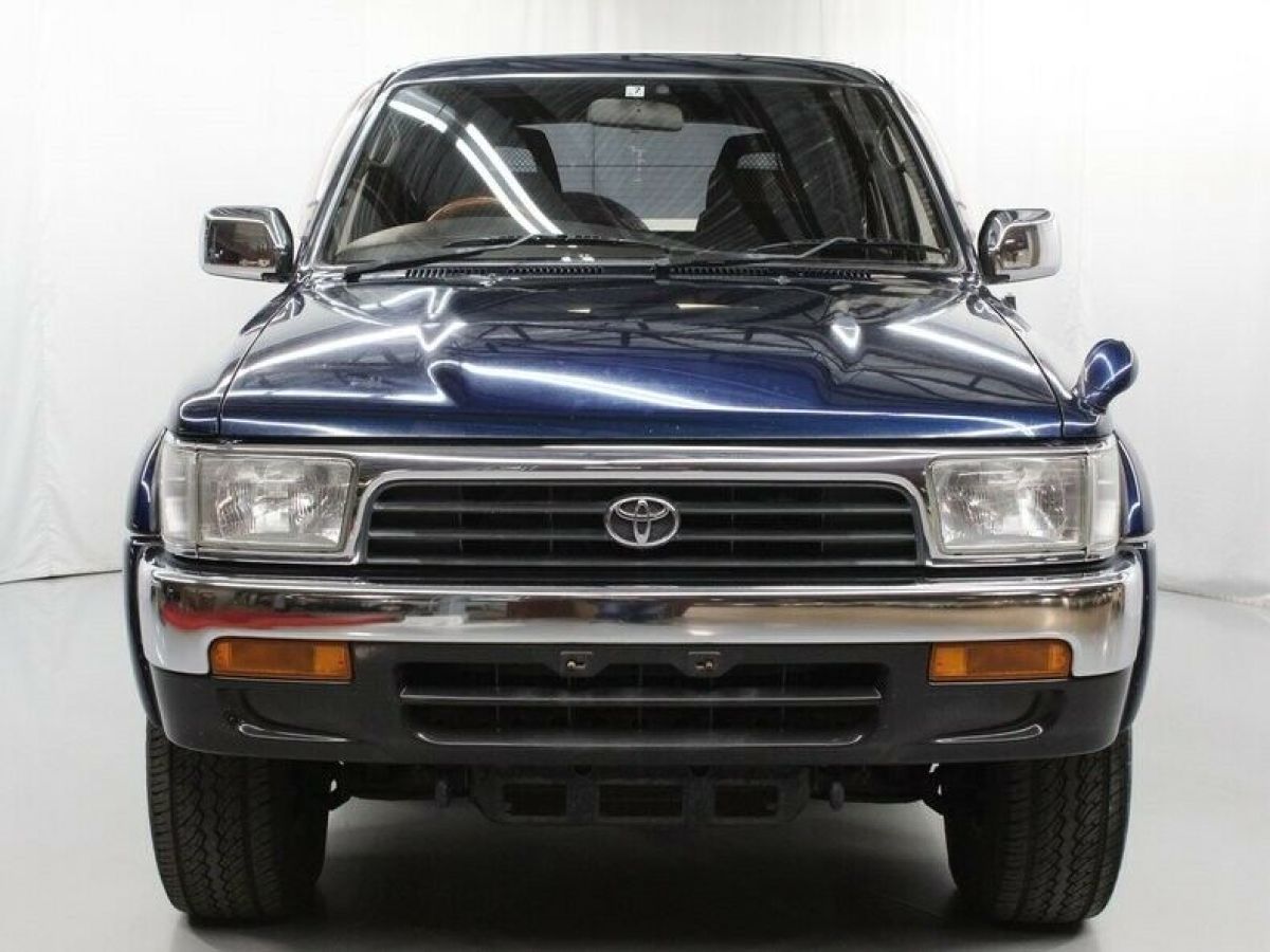 1993 Toyota Hilux Surf - photo 2