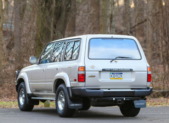 1993 Toyota Land Cruiser 4WD 1 Owner Serviced CARFAX Fj80 California! - photo 4