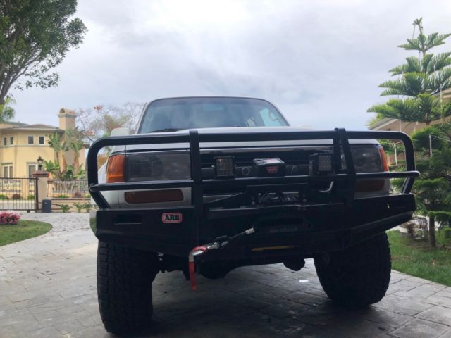 1993 Toyota Land Cruiser 4WD 4x4 128K mi CARFAX Fj80 3rd Row! - photo 3