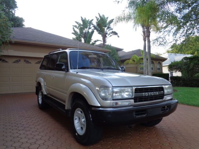 1993 TOYOTA LAND CRUISER 4X4 LIMITED SLIP DIFF. 3RD ROW SEATS FZJ80 RARE FIND!!! 1993 Toyota Land Cruiser 4WD FL OWNED