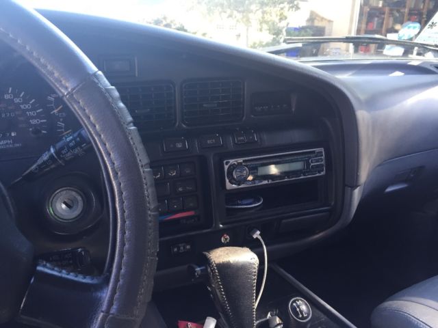1993 Toyota Land Cruiser 3" Lift/ electronic locking differentials - photo 6
