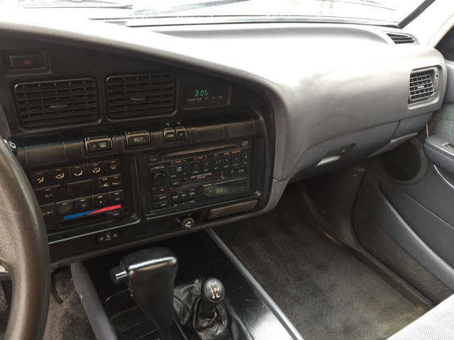 1993 Toyota Land Cruiser AWD 4dr SUV - photo 11