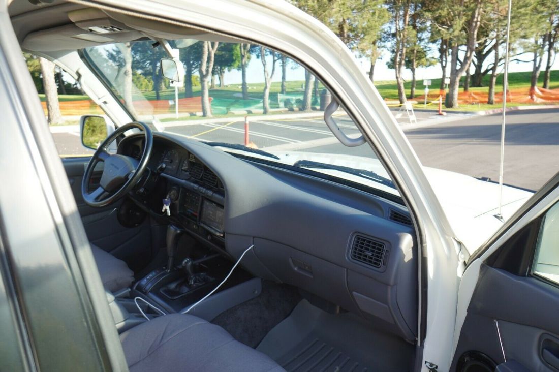 1993 Toyota Land Cruiser DJ81 - photo 6