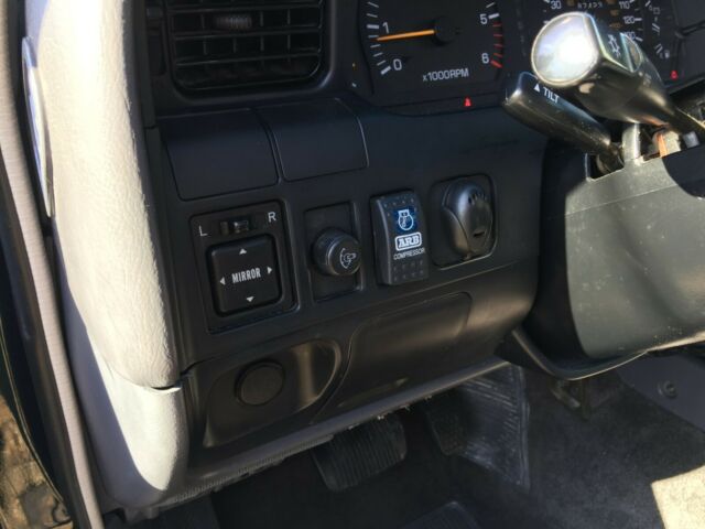 1993 Toyota Land Cruiser FJ80 - Clean - Diff Lockers - Aux Gas Tank - photo 12