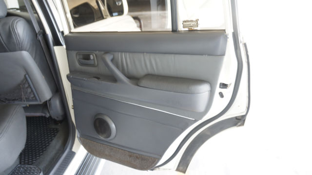 1993 Toyota Land Cruiser FJ80 Lifted ARB BFG AllTerrain 4X4 Sunroof Leather - photo 13