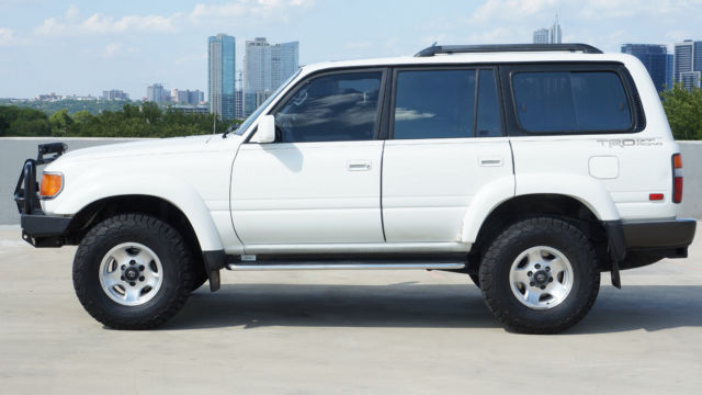 1993 Toyota Land Cruiser FJ80 Lifted ARB BFG AllTerrain 4X4 Sunroof Leather - photo 2