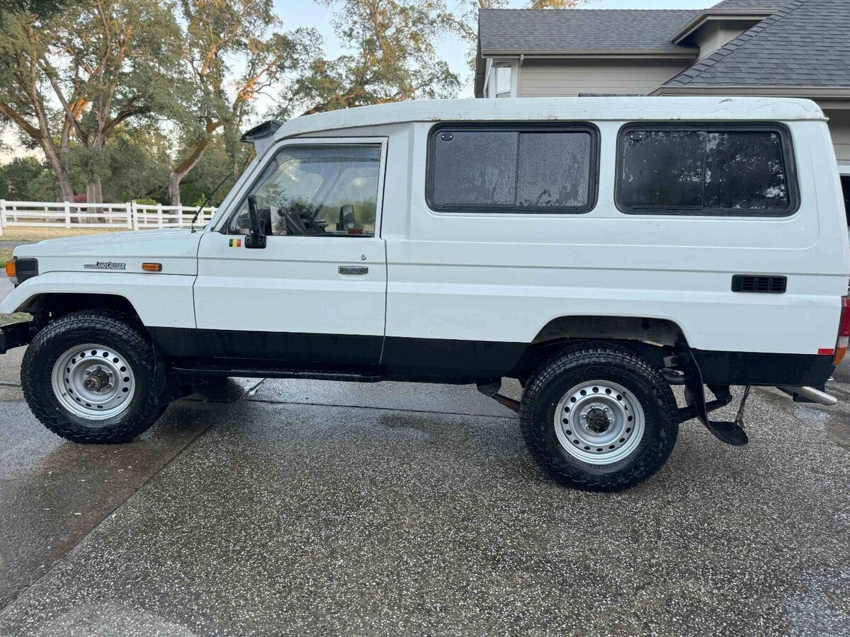 1993 Toyota Land Cruiser - photo 2