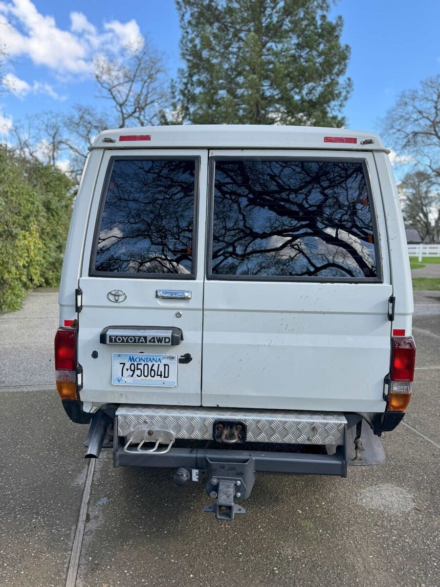 1993 Toyota Land Cruiser - photo 3