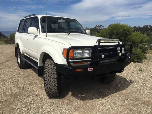 1993 Toyota Land Cruiser - photo 2