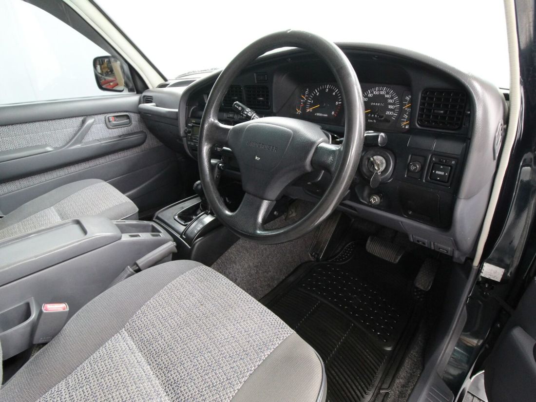 1993 Toyota Land Cruiser GXL - photo 11