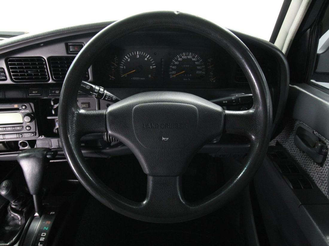 1993 Toyota Land Cruiser GXL - photo 12