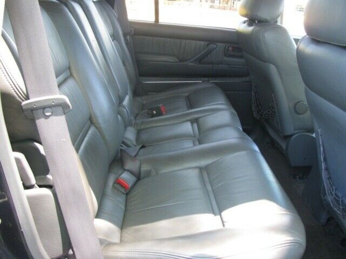 1993 Toyota Land Cruiser 4dr Wagon - photo 13